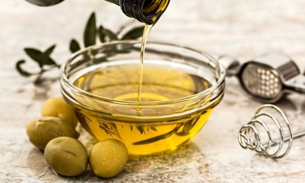 Olio d’oliva contro la costipazione: questo è ciò che dovete tenere a mente