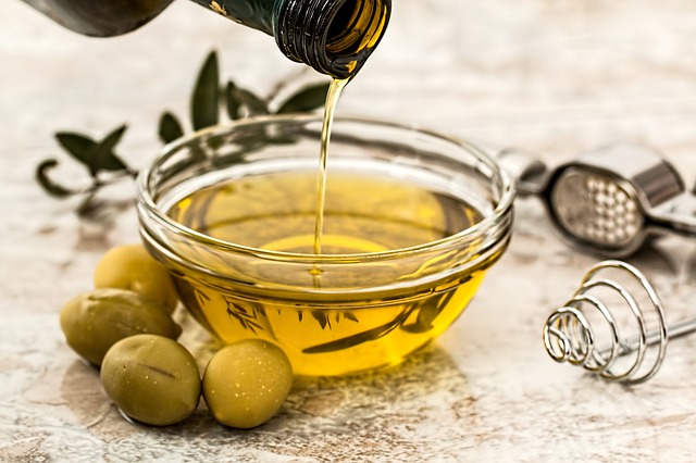 Olio d’oliva contro la costipazione: questo è ciò che dovete tenere a mente
