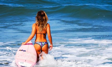 Big bikini: come tagliare una buona figura sulla spiaggia