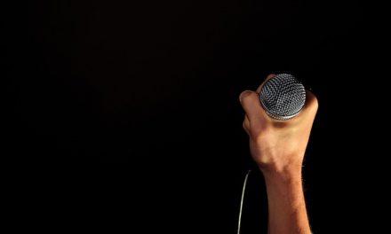 Utilizzo dell’olio vocale – questo è il modo in cui ti prendi cura dei cavi vocali
