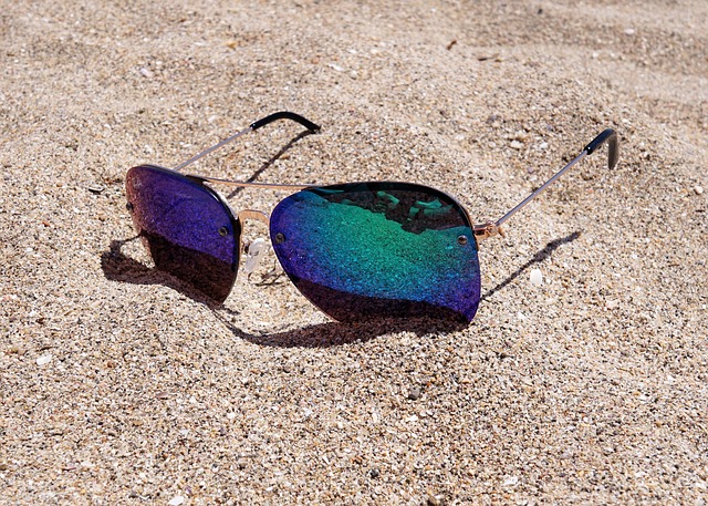 Pulire correttamente gli occhiali da sole polarizzati: ecco come funziona